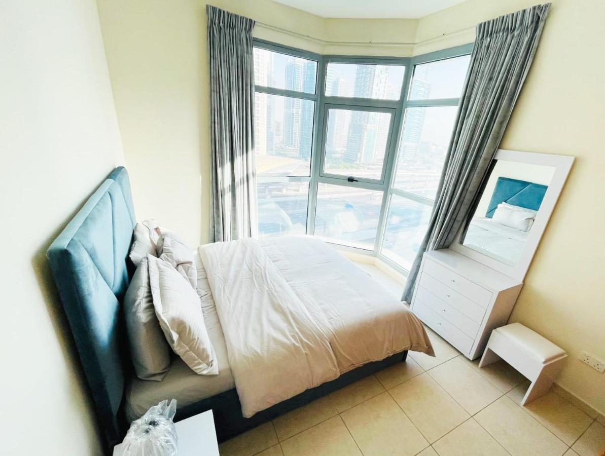 Dubai Marina 2 Bedroom Hall Apartment With Beautiful View Bagian luar foto