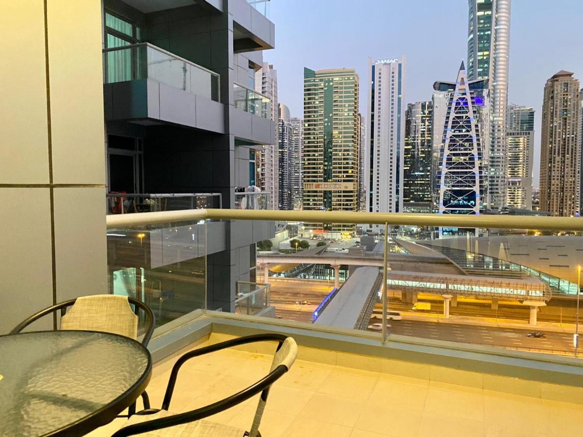 Dubai Marina 2 Bedroom Hall Apartment With Beautiful View Bagian luar foto